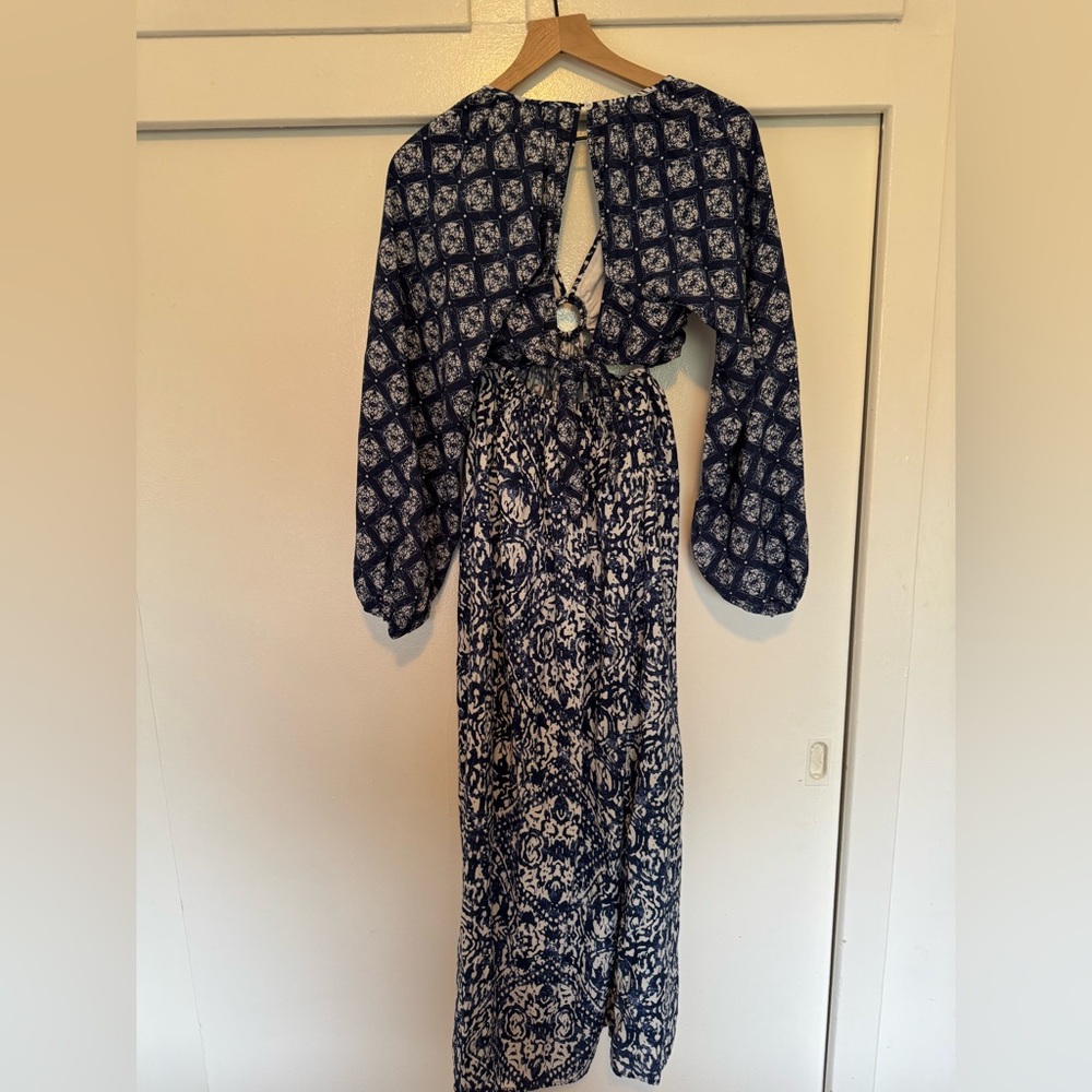 Abercrombie & Fitch Blue and White Tie Back Cut Out Maxi Dress XS - Picture 6 of 10